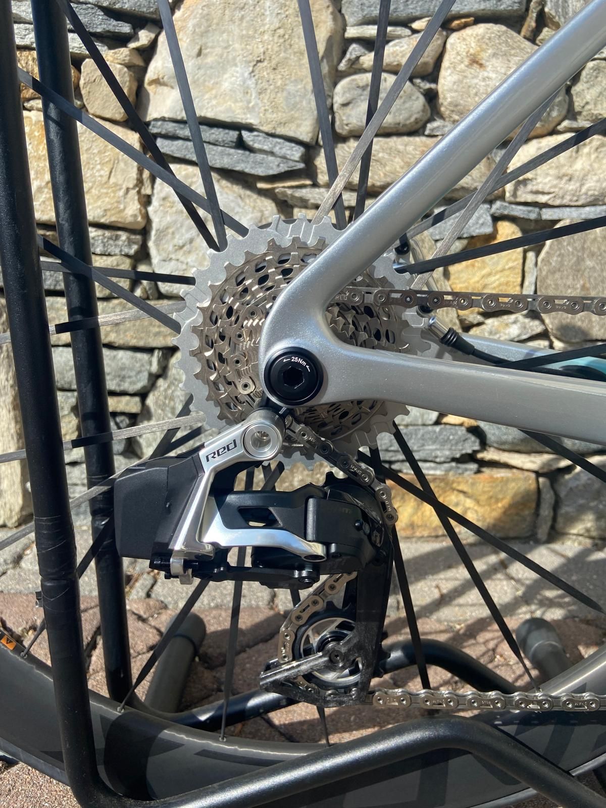 Giant Propel Advanced SL 0-Red 2027