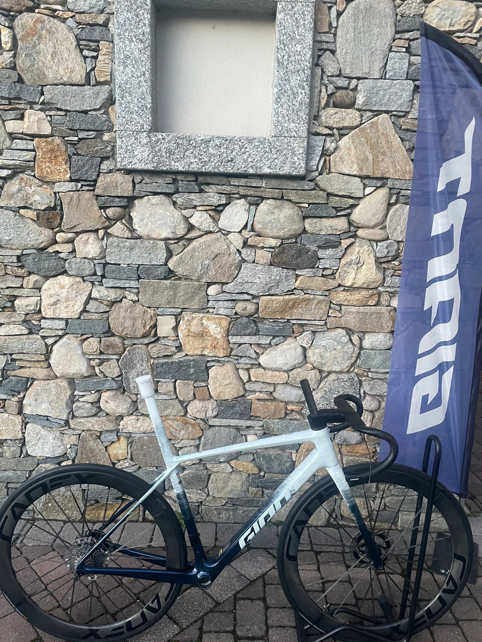 Giant TCR Advanced SL Frameset Polar Tide Frameset