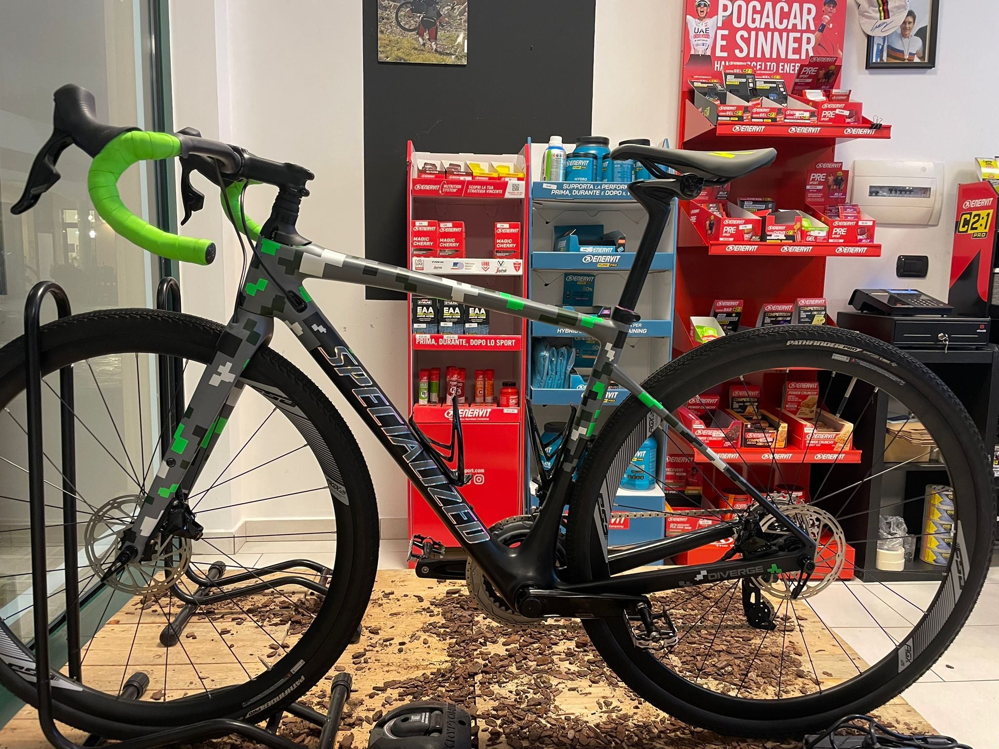 Specialized Diverge SRAM Rival eTap AXS