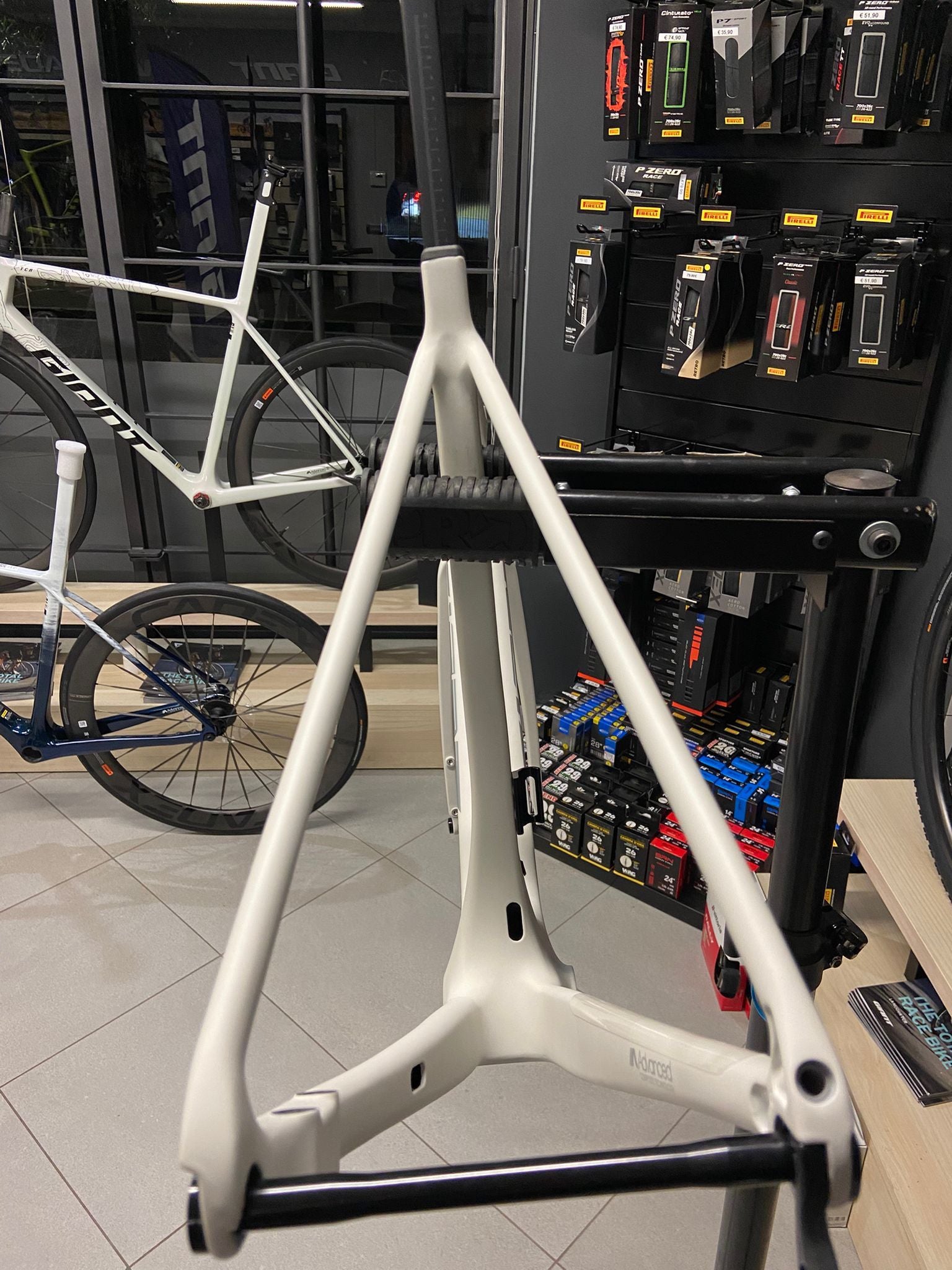 Giant TCR Advanced Pro Snow Drift Frameset Frameset