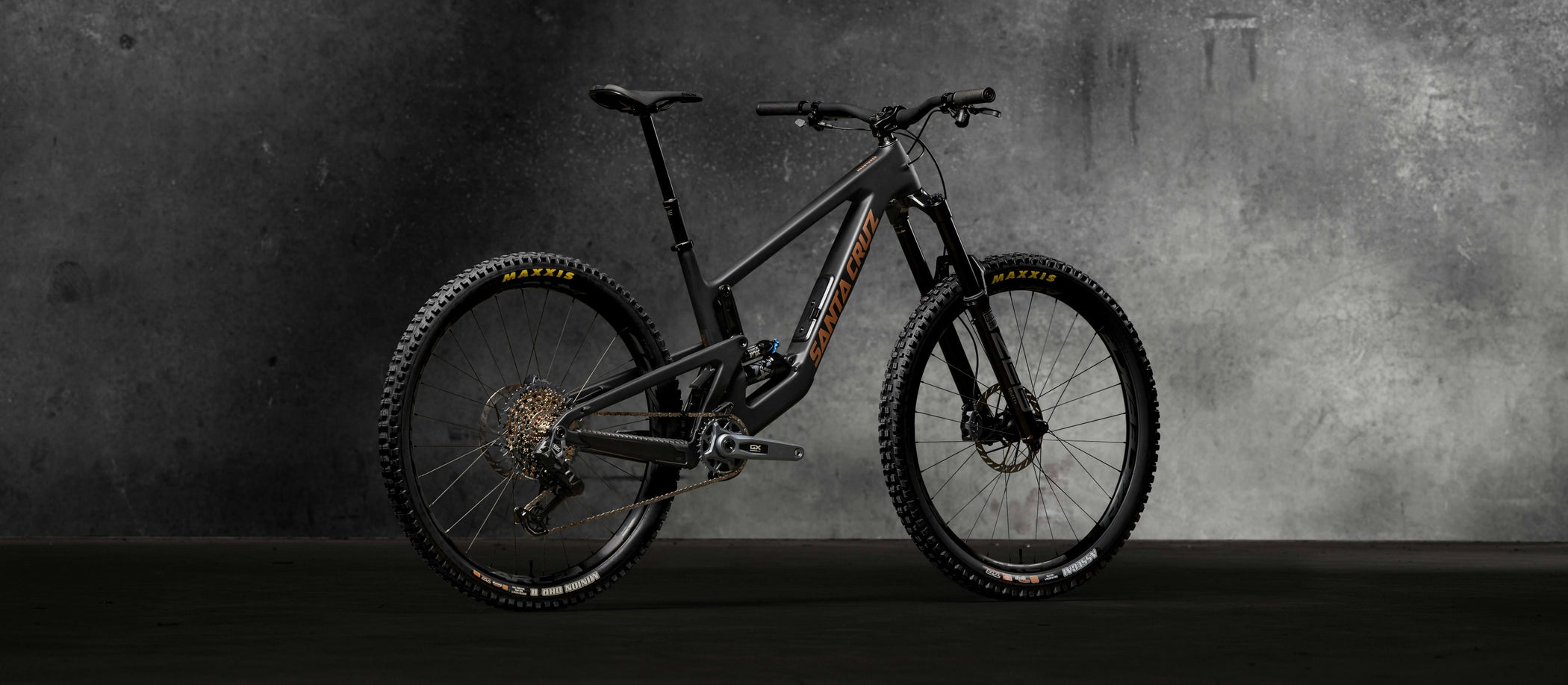 MEGATOWER X01 AXS RSV - Matte Black