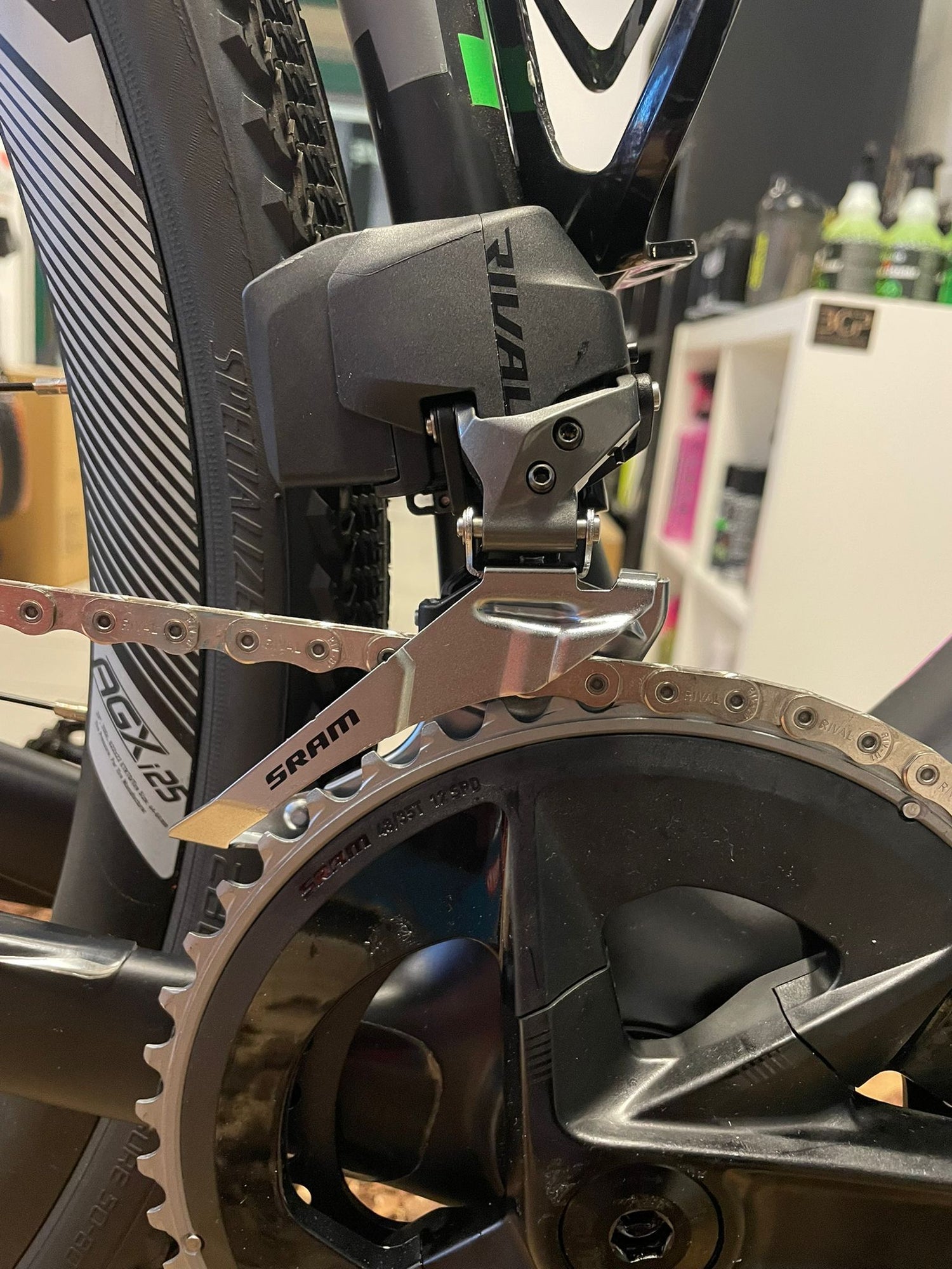 Specialized Diverge SRAM Rival eTap AXS
