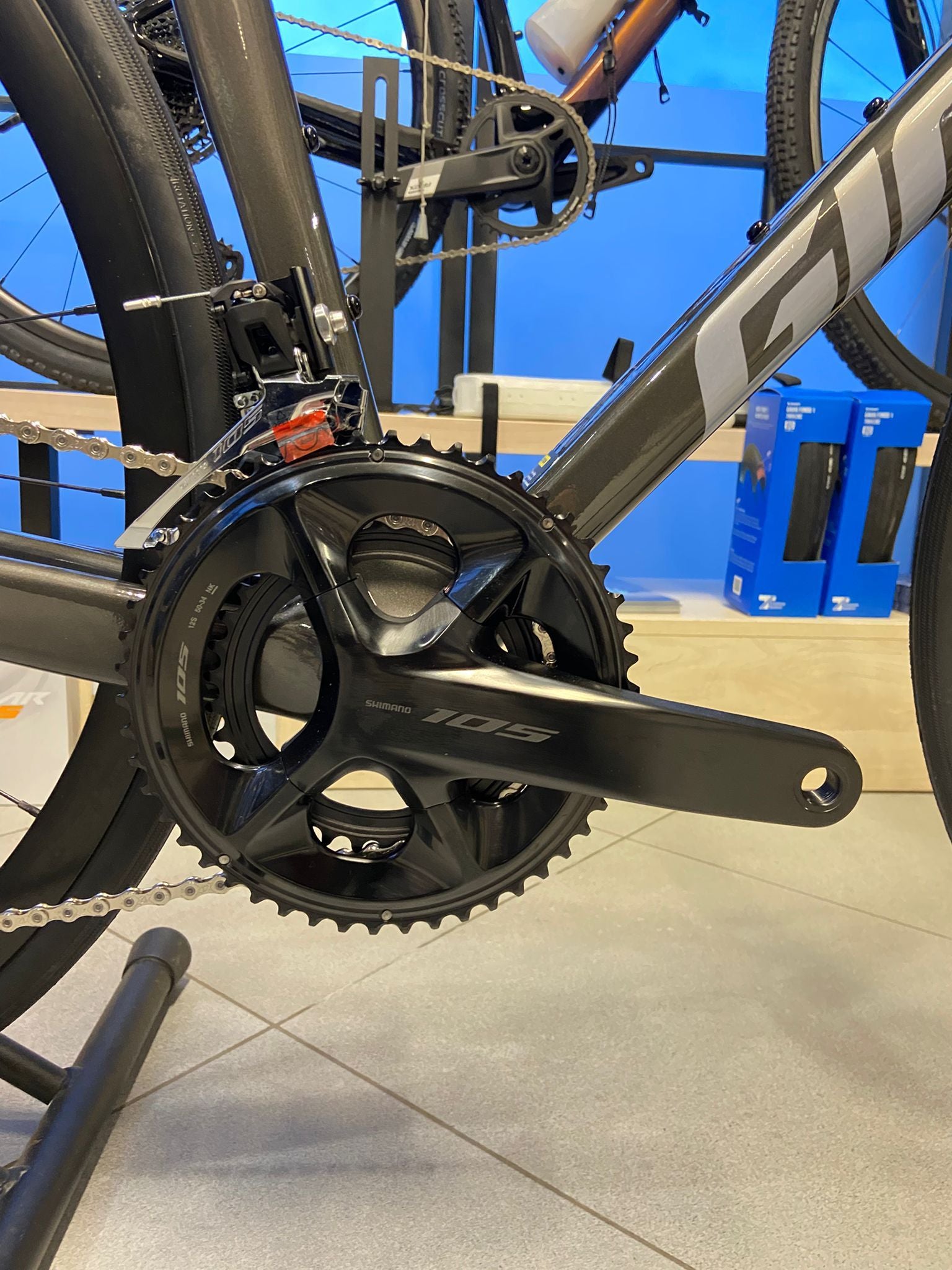 Giant TCR Advanced 2 (KOM)