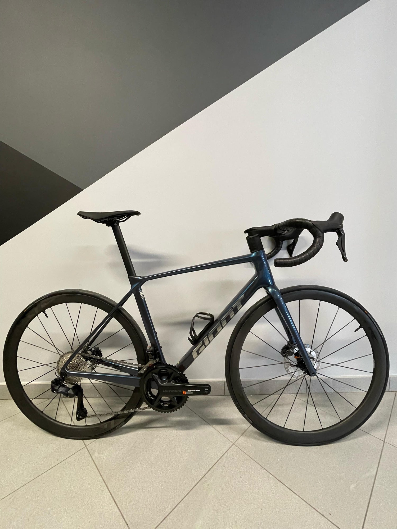 Giant TCR Advanced Pro 0 Di2 2025