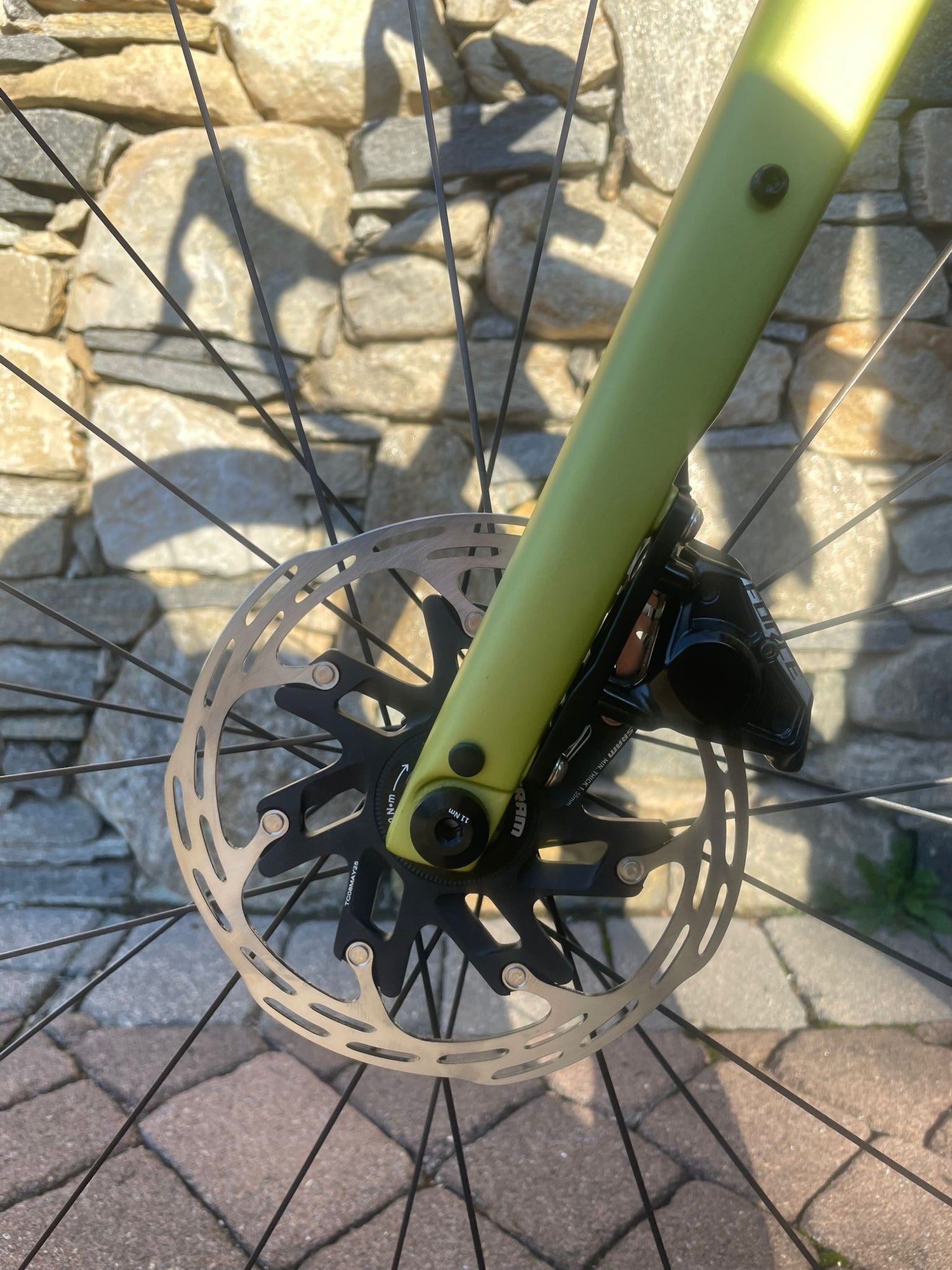 Giant Revolt Advanced Pro 0 2026