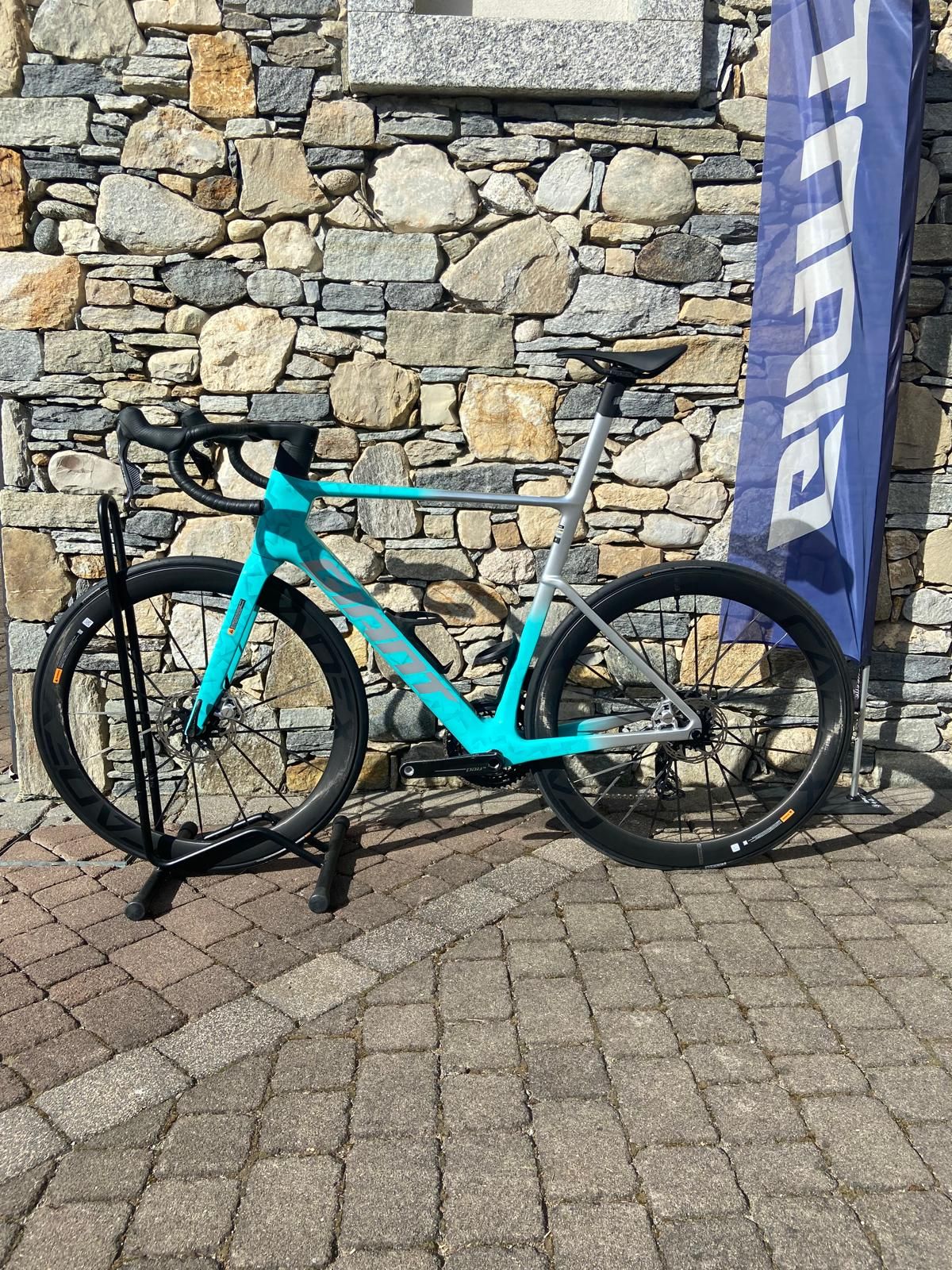 Giant Propel Advanced SL 0-Red 2027