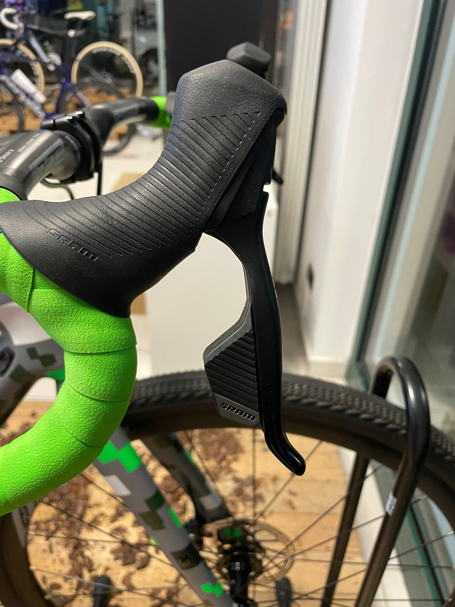 Specialized Diverge SRAM Rival eTap AXS